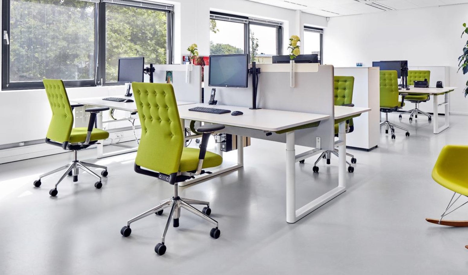 The Versatile and Innovative Design of the Vitra ID Chair Concept