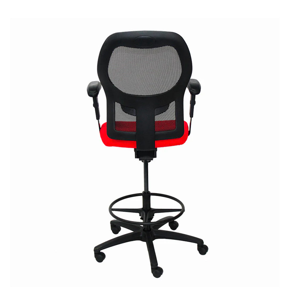 <tc>Ahrend</tc>: Chaise de dessinateur type 160 en tissu rouge - Base noire - Reconditionnée