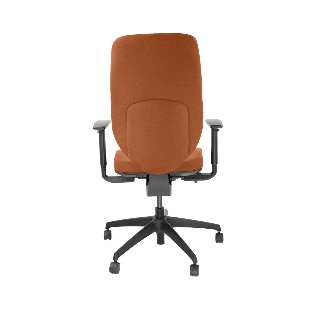 <tc>Boss Design</tc>: Chaise de travail principale - Cuir beige neuf - Rénovée
