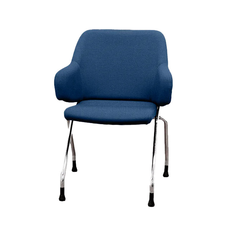 <tc>Boss Design</tc>: Chaise de réunion Skoot en tissu bleu - Reconditionnée