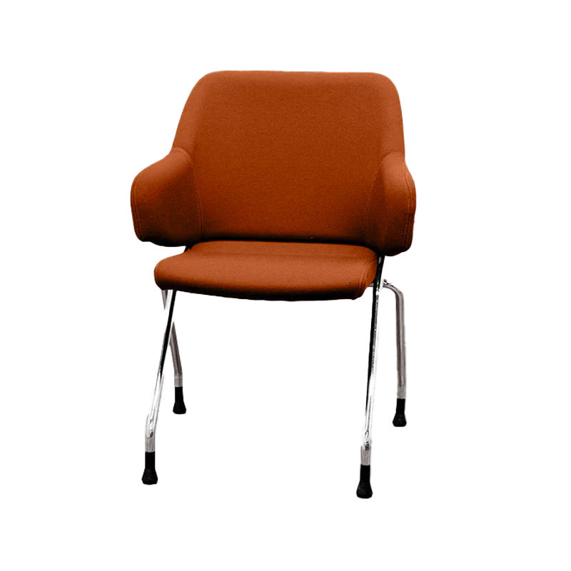 <tc>Boss Design</tc>: Chaise de réunion Skoot en cuir beige - Reconditionnée