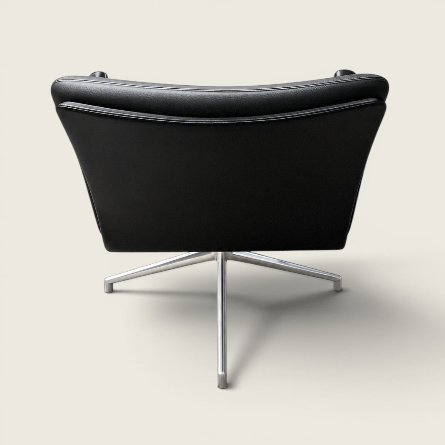 <tc>Boss Design</tc>Chaise de réunion Tokyo en cuir noir - Remis à neuf