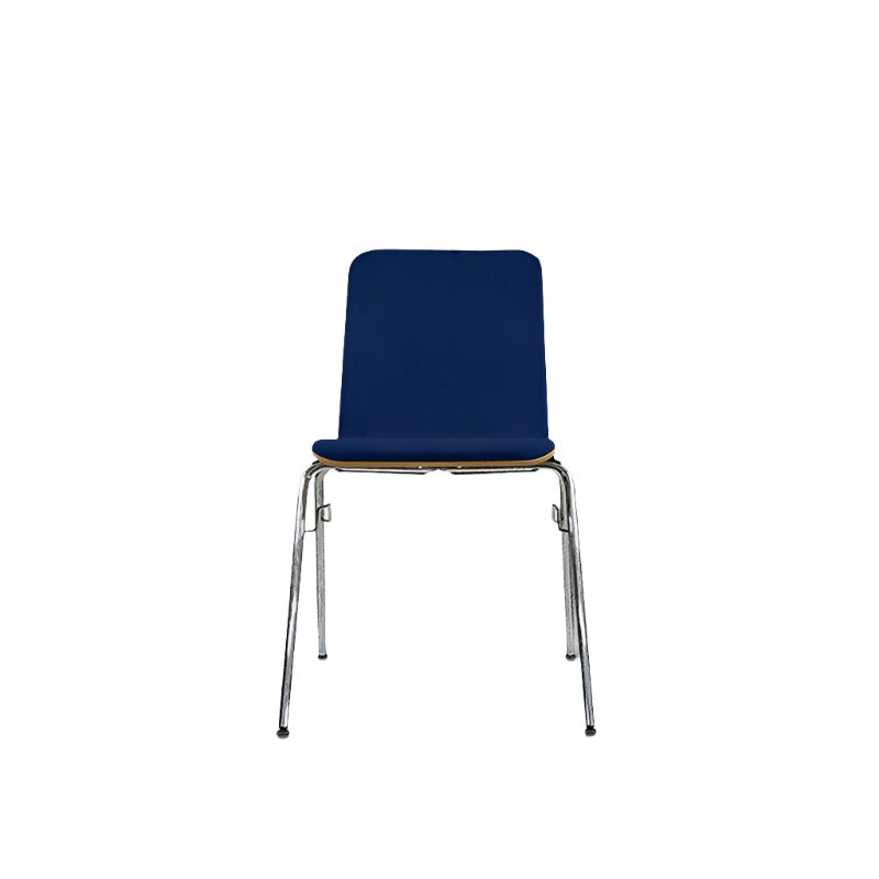 <tc>Dietker</tc>: Chaise de réunion empilable - Rénovée