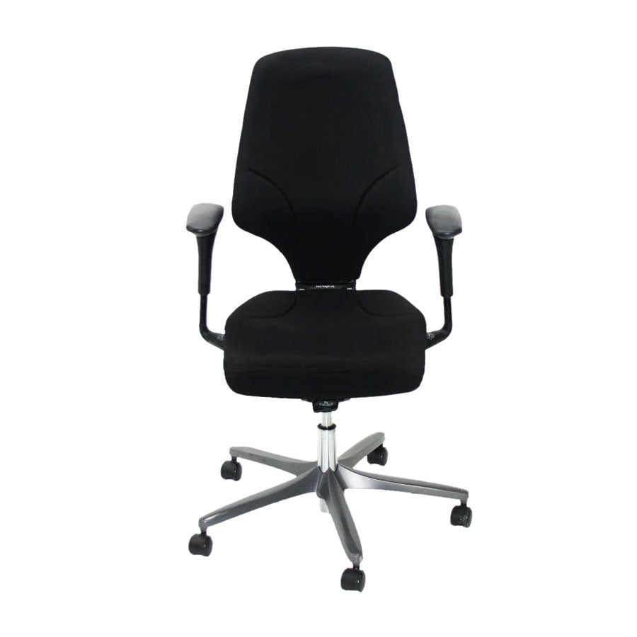 <tc>Giroflex</tc>: Chaise de travail G64 en tissu noir - Reconditionnée