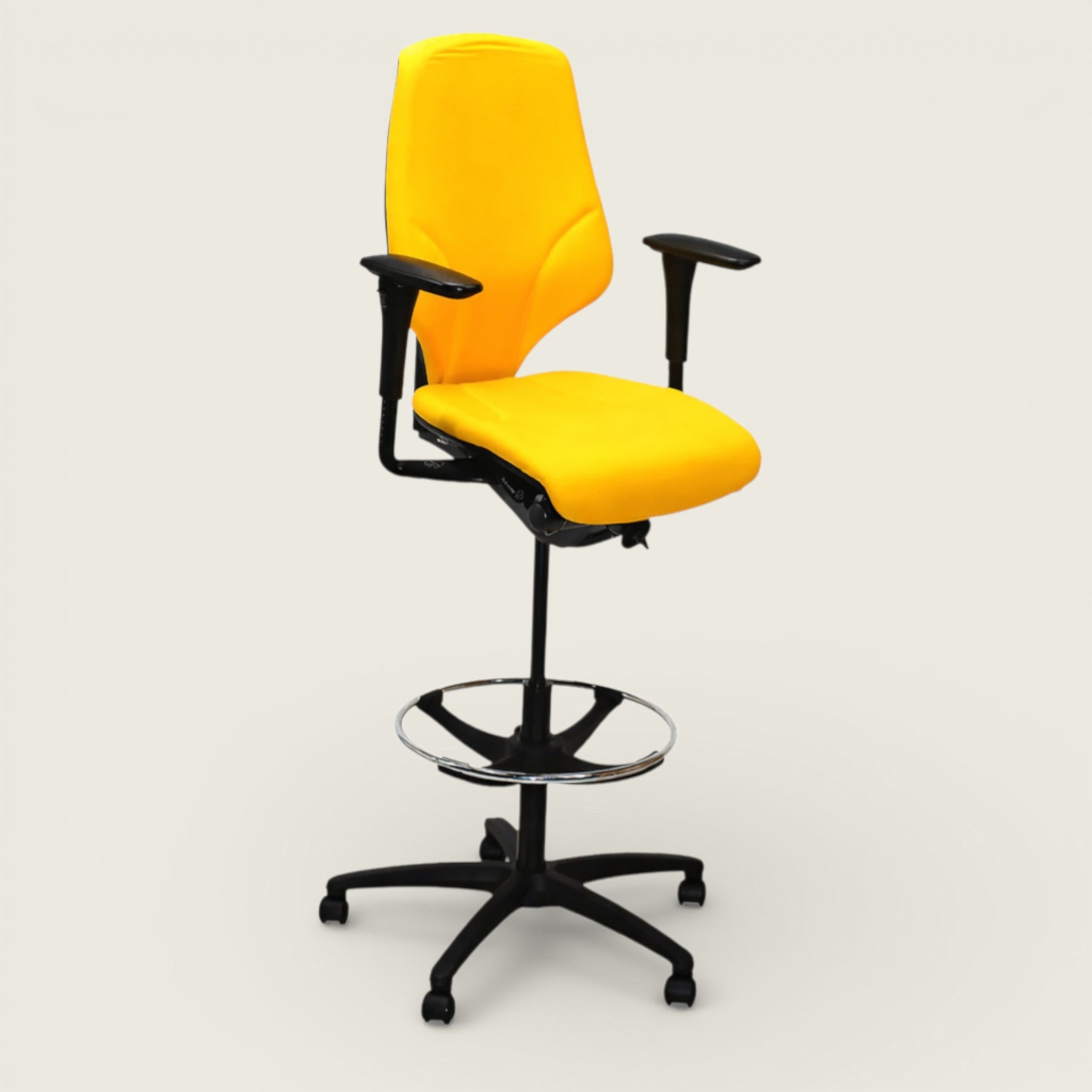 <tc>Giroflex</tc>Chaise de dessinateur G64 en tissu jaune - Remis à neuf