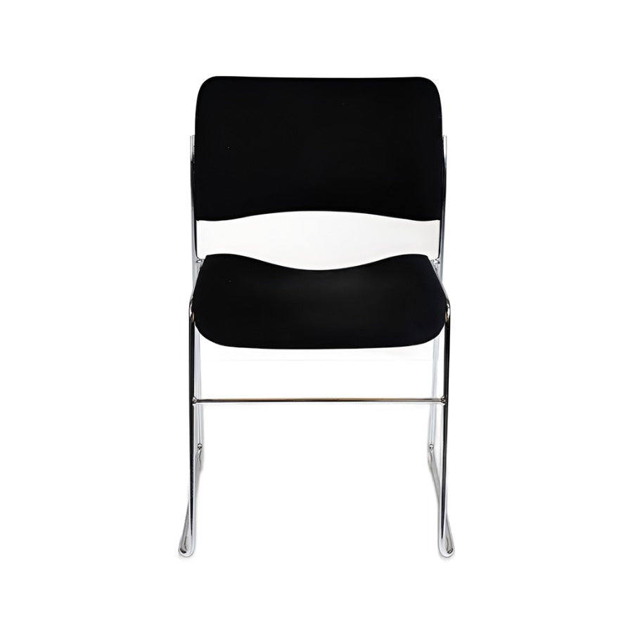 Howe: 40/4 chaise d'empilement - rénové