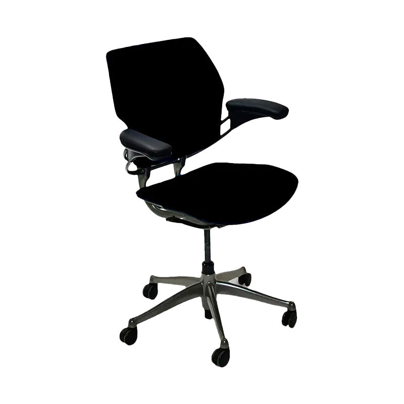<tc>Humanscale</tc>: <tc>Freedom</tc> Chaise de bureau en tissu noir - Reconditionnée