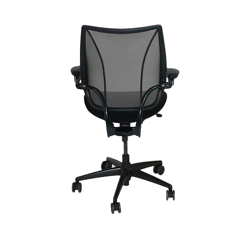 <tc>Humanscale</tc>: <tc>Liberty</tc> Chaise de bureau en tissu noir - Reconditionnée