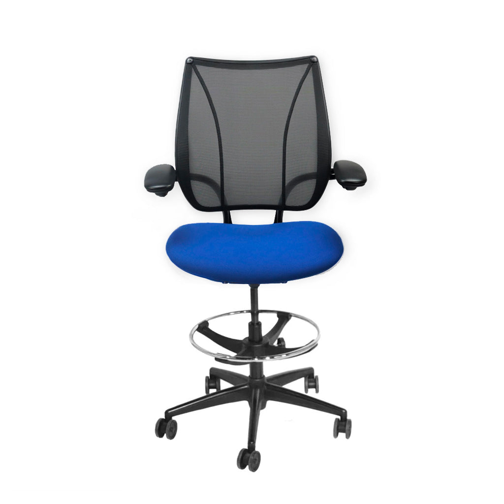 <tc>Humanscale</tc>: <tc>Liberty</tc> Chaise de dessinateur en tissu bleu - Reconditionnée