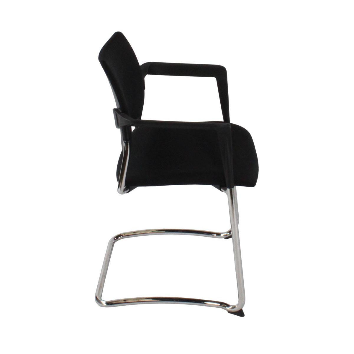 <tc>Boss Design</tc>: Chaise de conférence Dream Cantilever - Reconditionnée