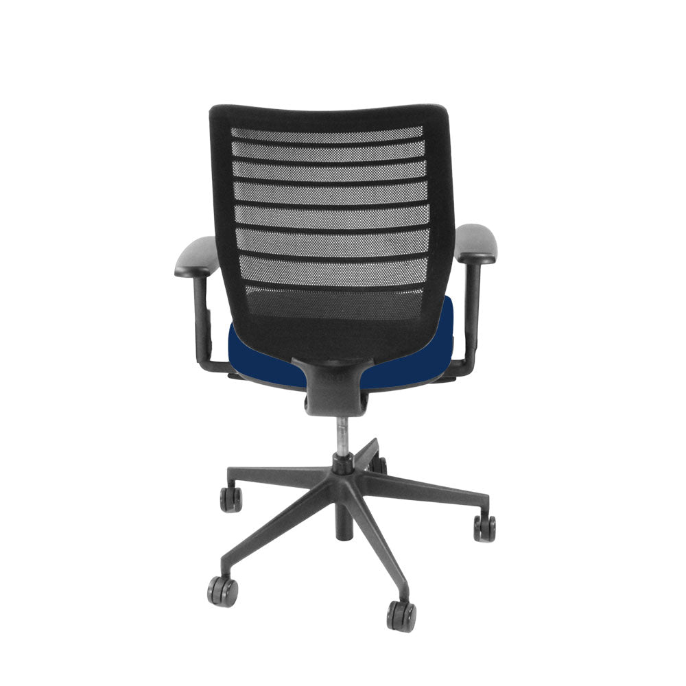 <tc>Senator</tc>: Chaise d'opérateur Fuse en tissu bleu - Reconditionnée