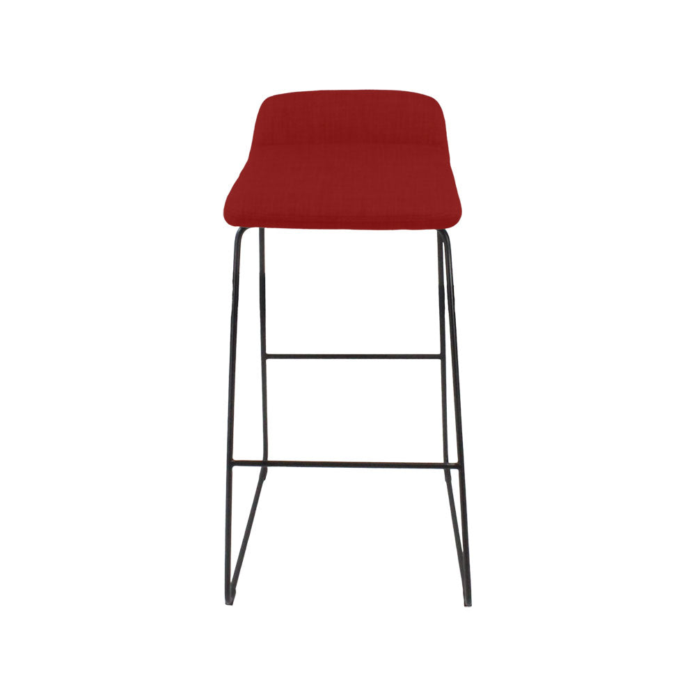 M.A.D: Tabouret de bar Lolli en tissu rouge - Reconditionné