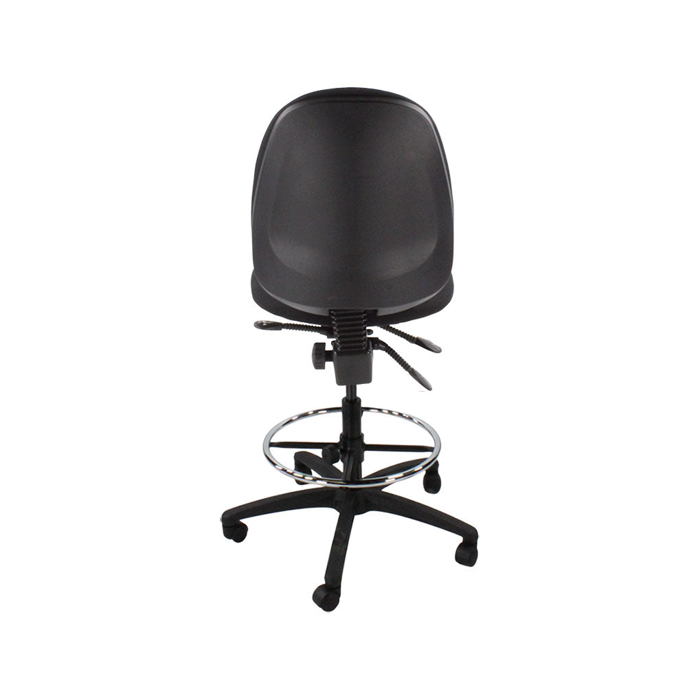 Saxe : <tc>Scoop</tc> Chaise haute de dessinateur sans accoudoirs en tissu noir - Reconditionnée