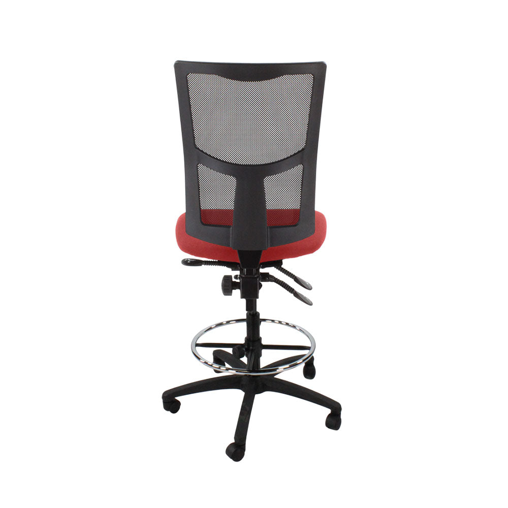SAXEN: Ergo 2 Droundsman Chaise sans bras en tissu rouge - rénové