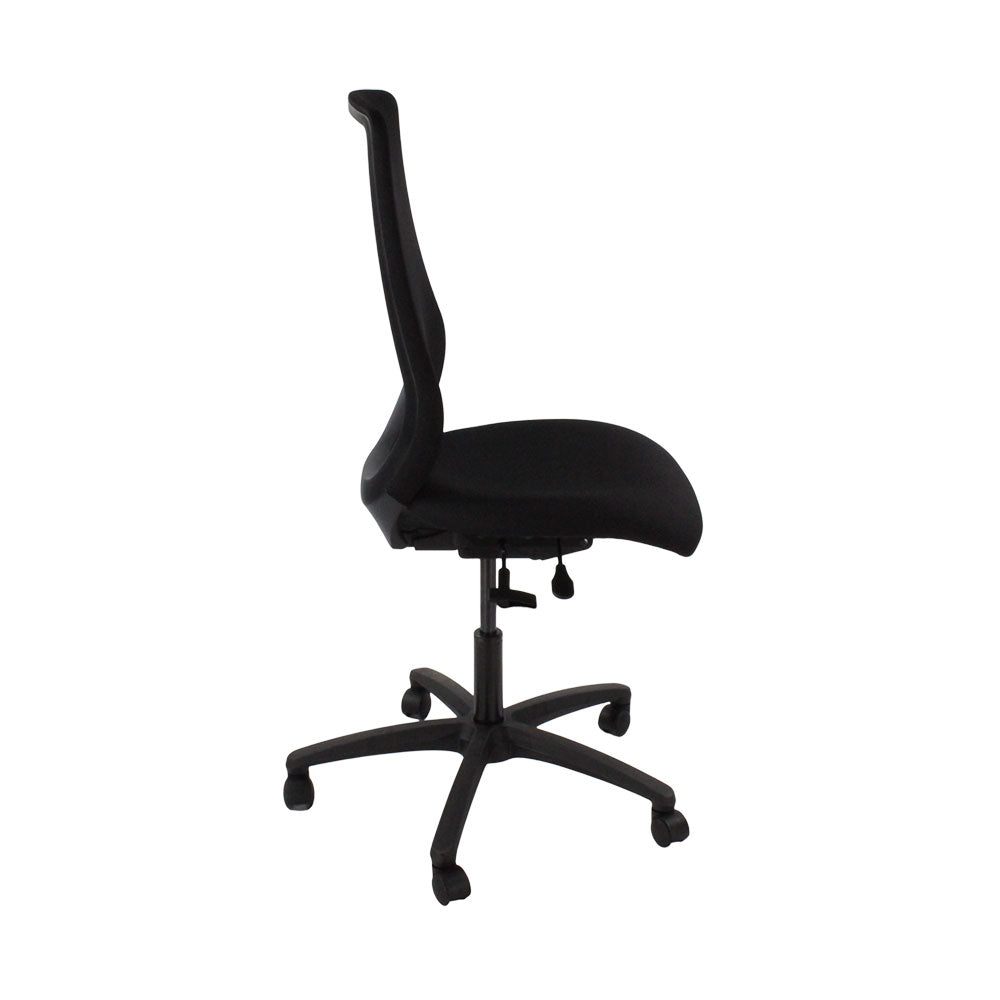 Saxe : <tc>Scudo</tc> Chaise de bureau avec assise en tissu noir sans accoudoirs - Reconditionnée