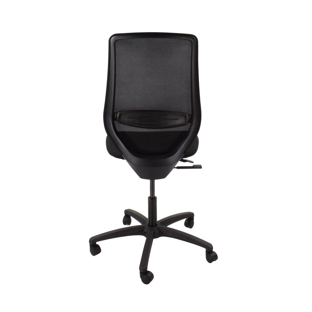 Saxe : <tc>Scudo</tc> Chaise de bureau avec assise en tissu noir sans accoudoirs - Reconditionnée