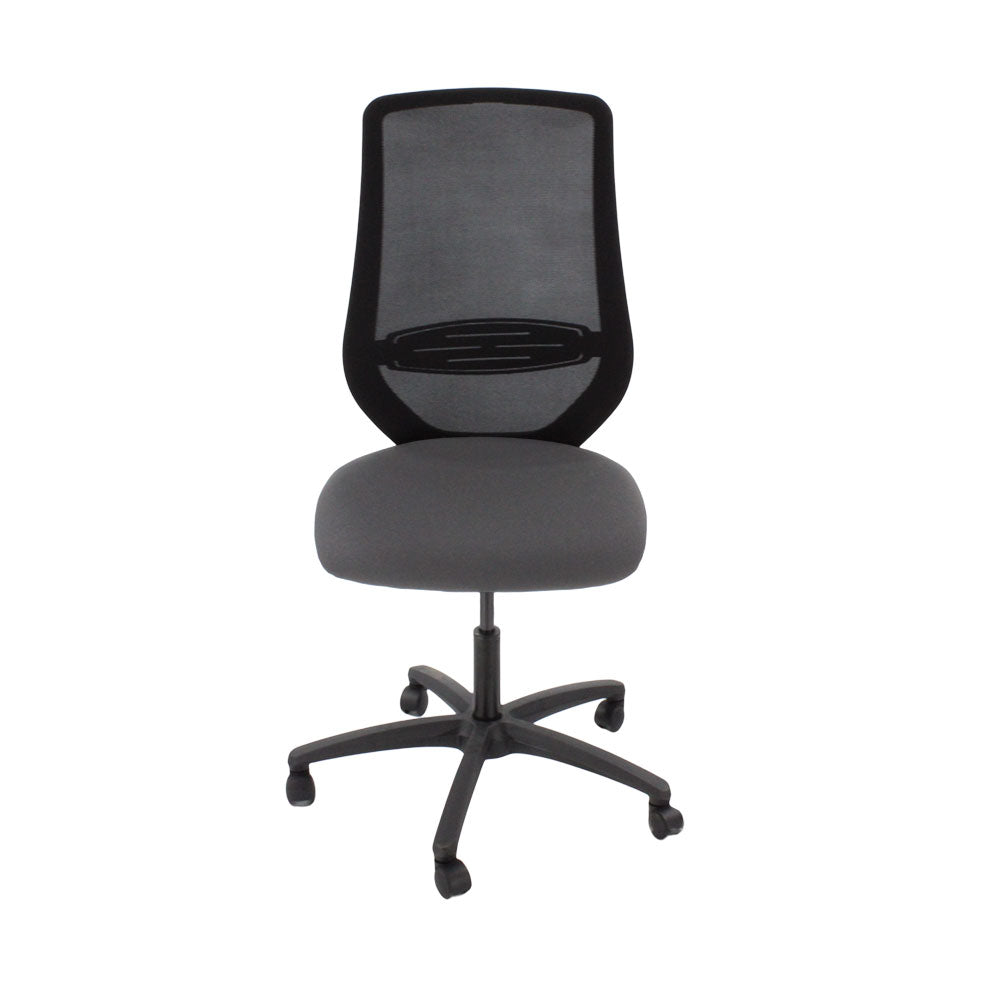 Saxen: Scudo Task Chair with Grey Fabric Seat Without Arms - Refurbished