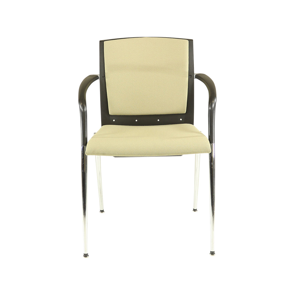 <tc>Konig + Neurath</tc>: Chaise visiteur - Rénovée