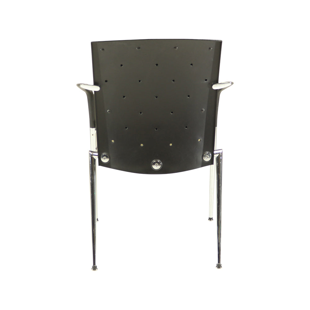 <tc>Konig + Neurath</tc>: Chaise visiteur - Rénovée