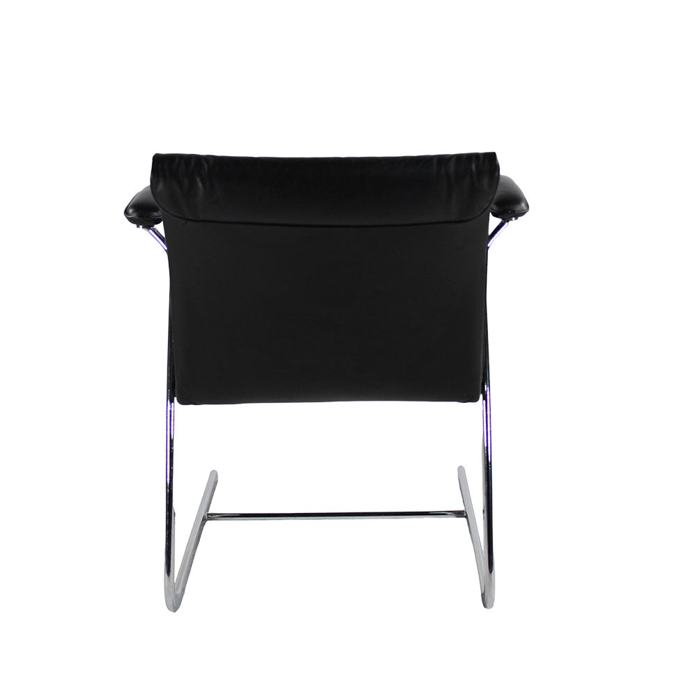 <tc>Boss Design</tc>: Chaise de réunion cantilever à dossier bas Delphi - Reconditionnée