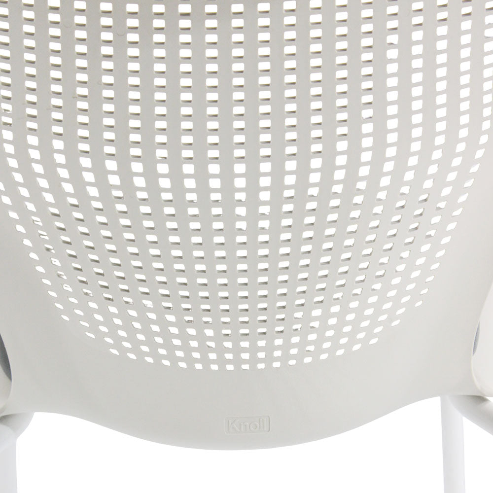 <tc>Knoll</tc>: <tc>Multigeneration</tc> Chaise de réunion à roulettes en tissu gris - Reconditionnée