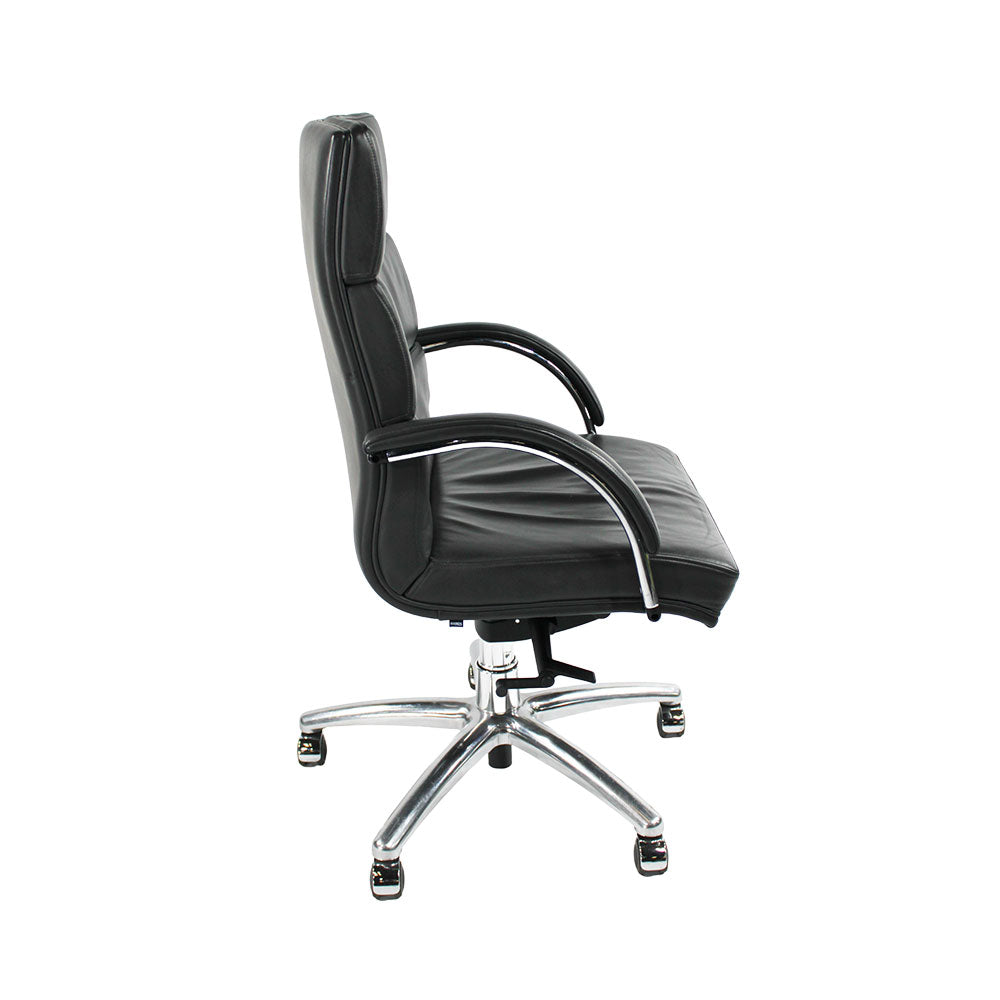 William Hands: Orion Soft Overstitch Executive Chair in Grey Leather - Refurbished