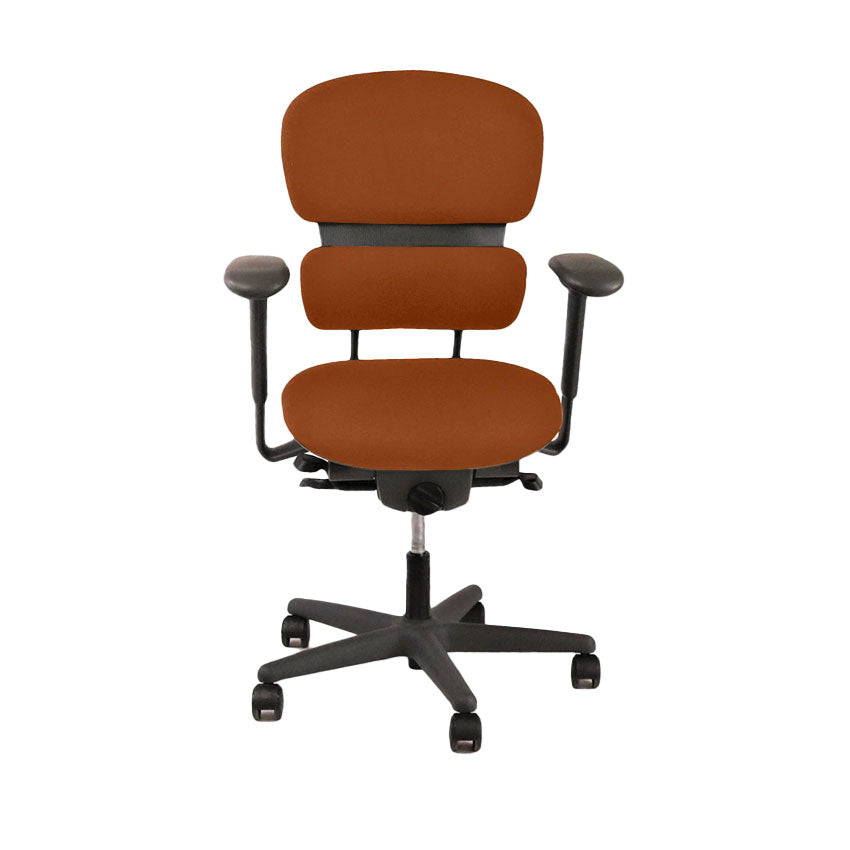 <tc>KI</tc>: <tc>Impulse</tc> Chaise de bureau en cuir beige - Reconditionnée