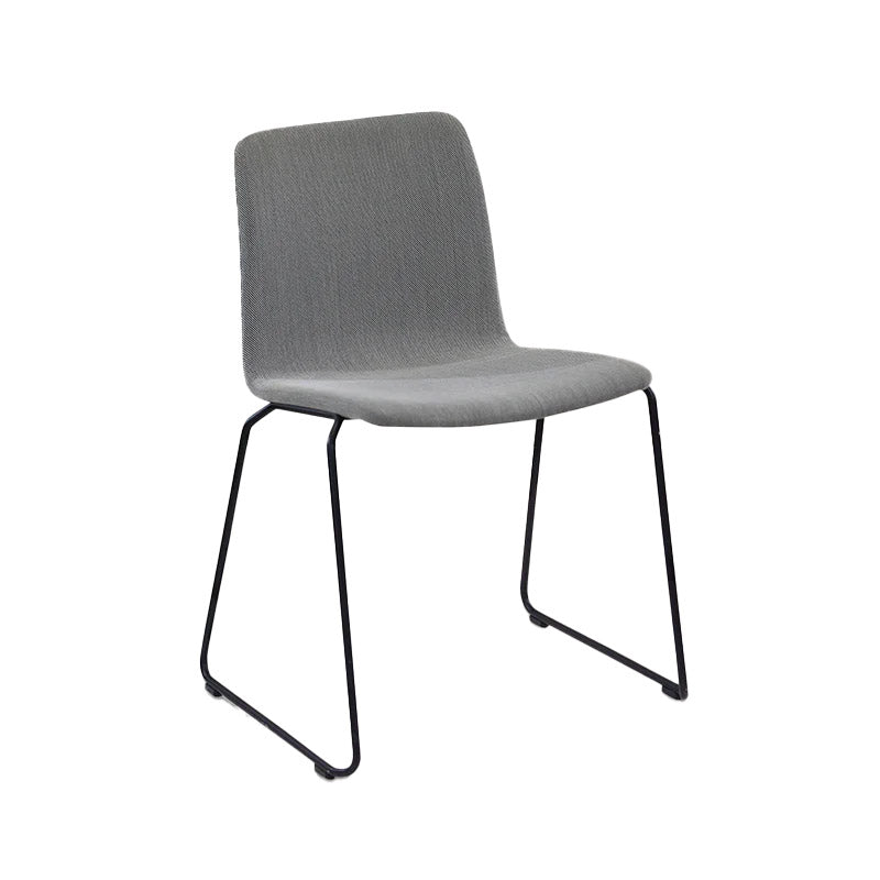 <tc>Naughtone</tc>: Chaise de conférence - Rénovée