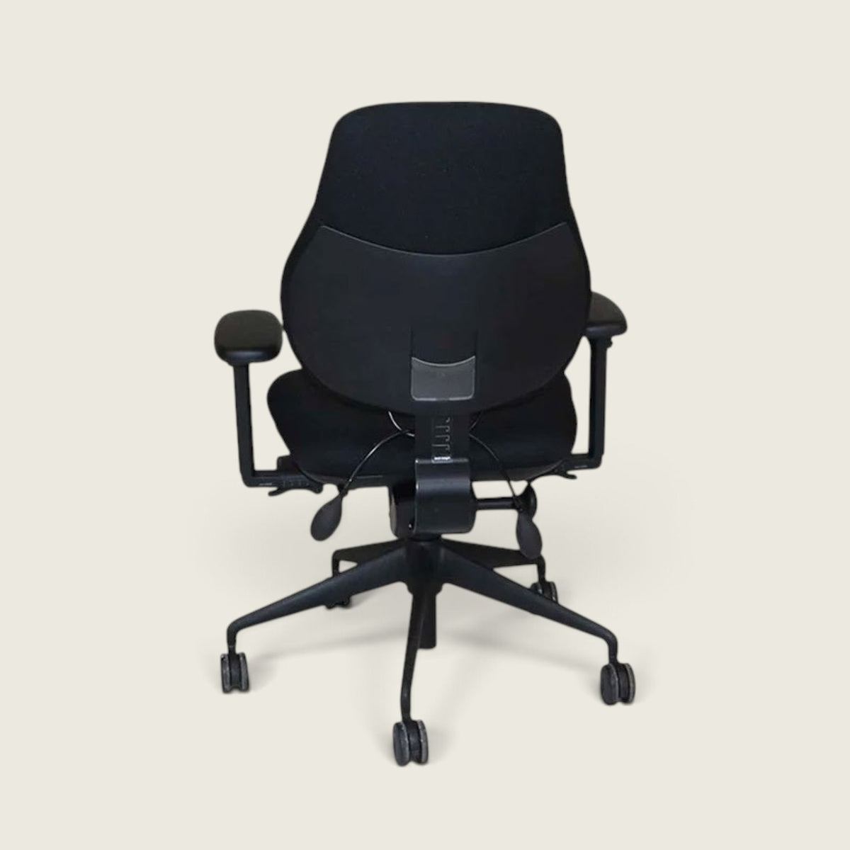 <tc>OrangeBox</tc>Fauteuil de bureau Flo en tissu noir - Remis à neuf