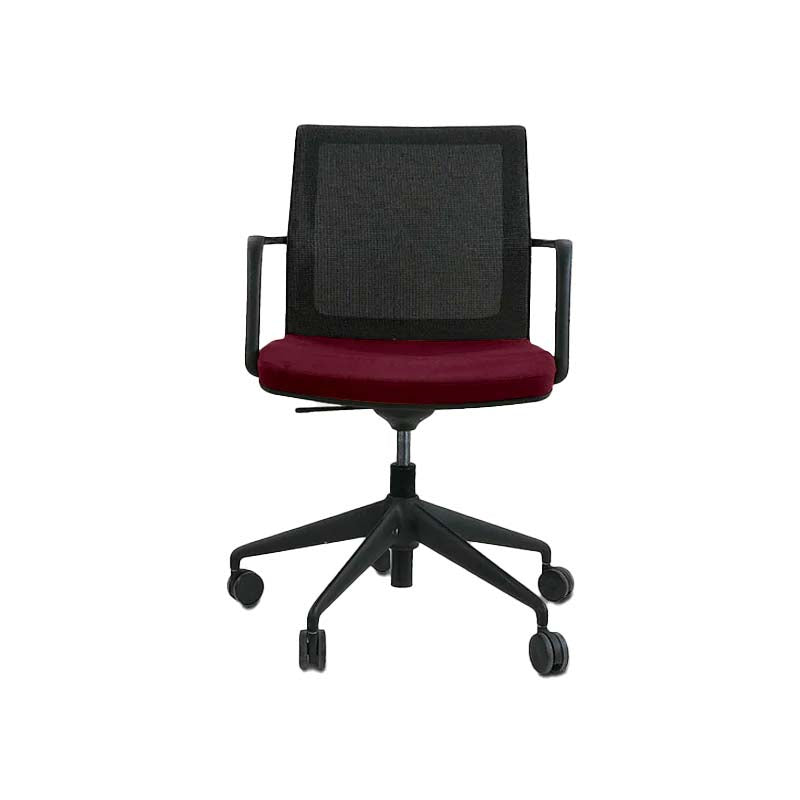 Orangebox: Workday Lite Work in Burgundy Leather Task Chair - Remise à neuf