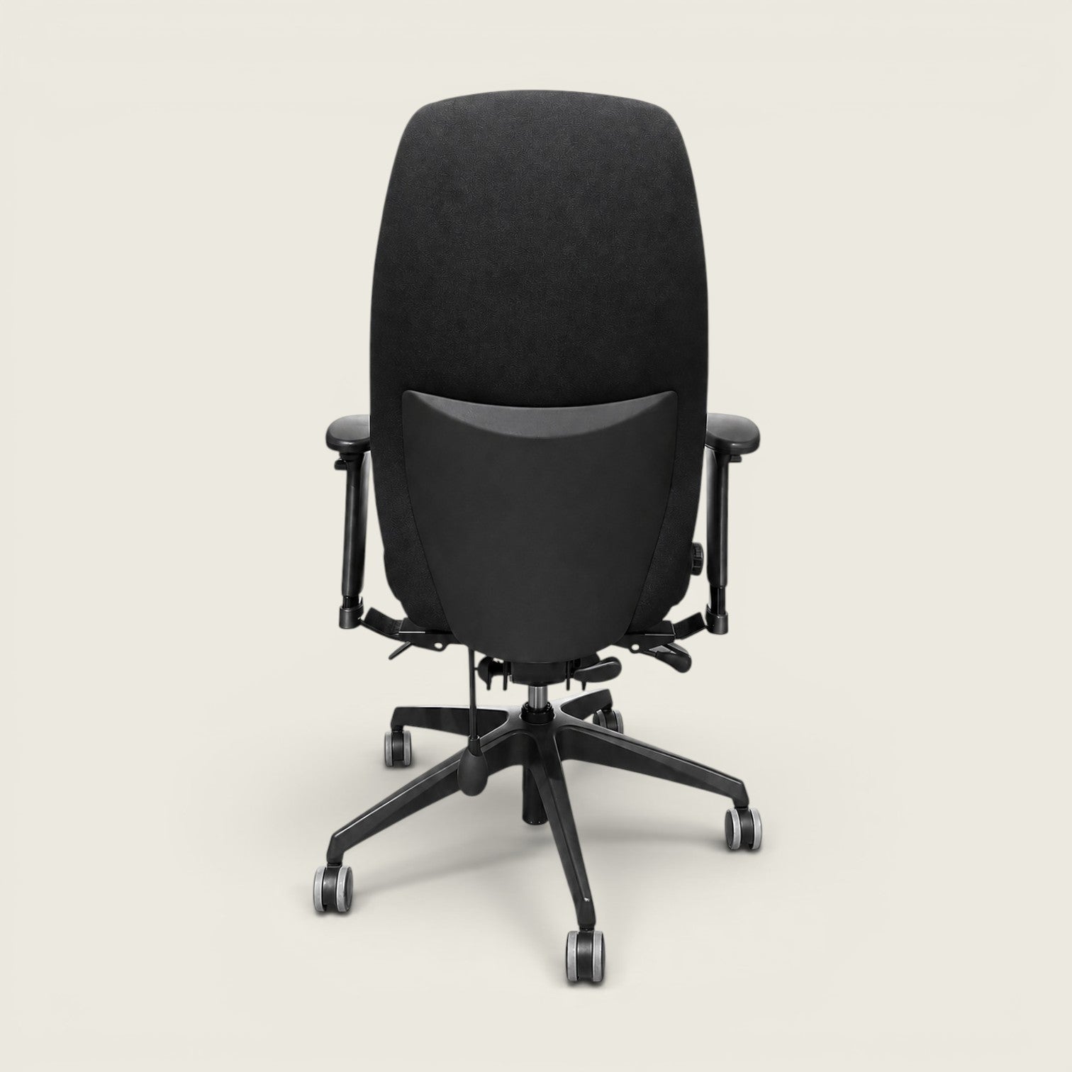Posturite : Chaise de travail en noir - Remis à neuf - Chaises de bureau