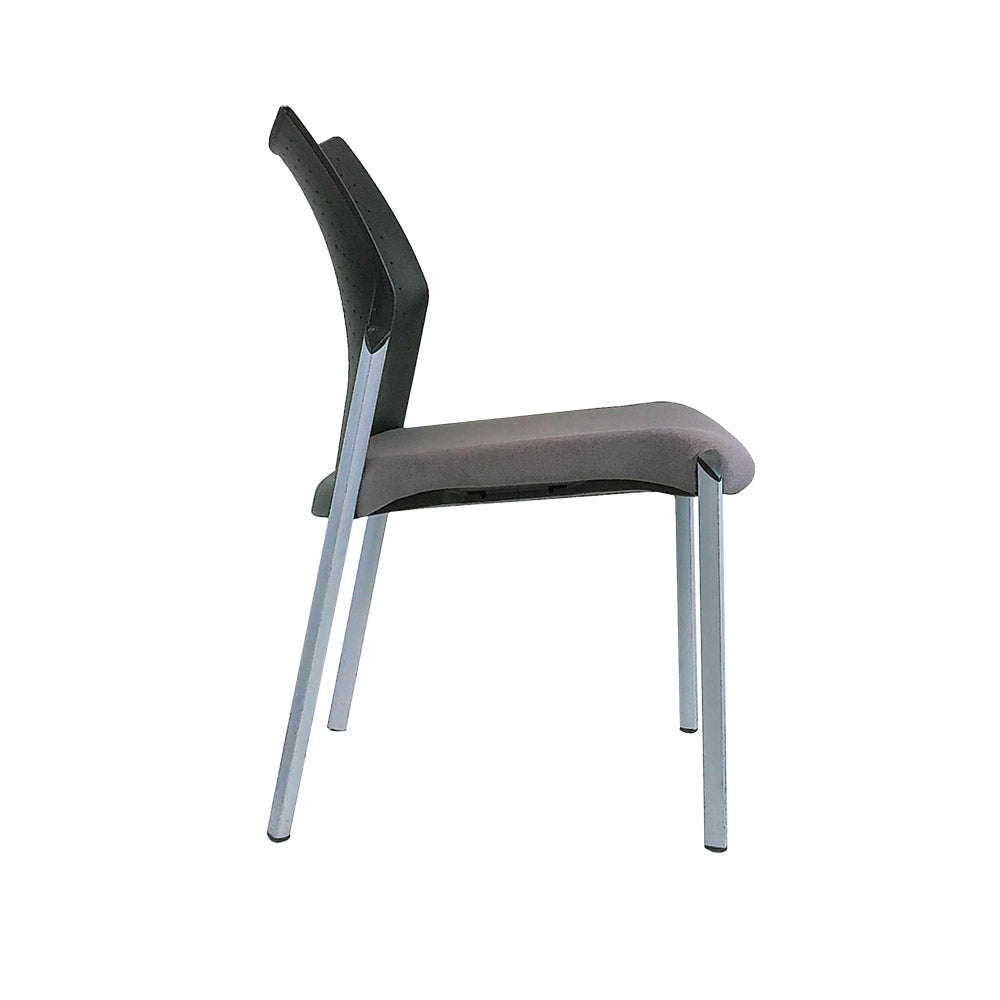<tc>Senator</tc>: Chaise de réunion Trillipse - Rénovée
