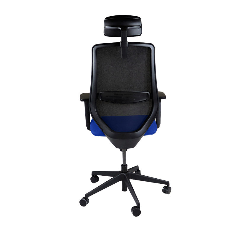 Saxe : <tc>Scudo</tc> Chaise de travail avec assise en tissu bleu et appui-tête - Reconditionnée