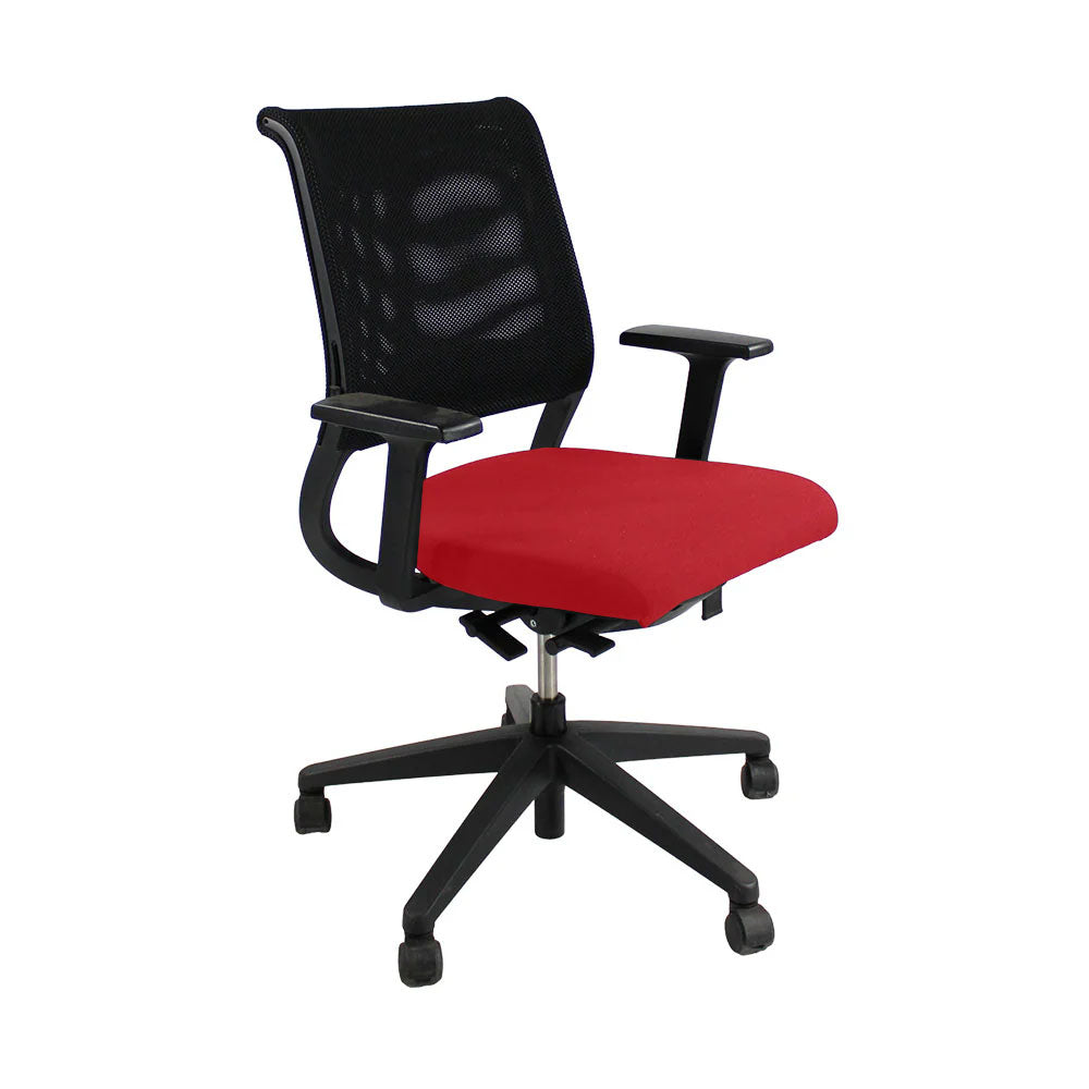 <tc>Sedus</tc>: <tc>Netwin</tc> Chaise NW-100 avec dossier en maille et tissu rouge - Reconditionnée