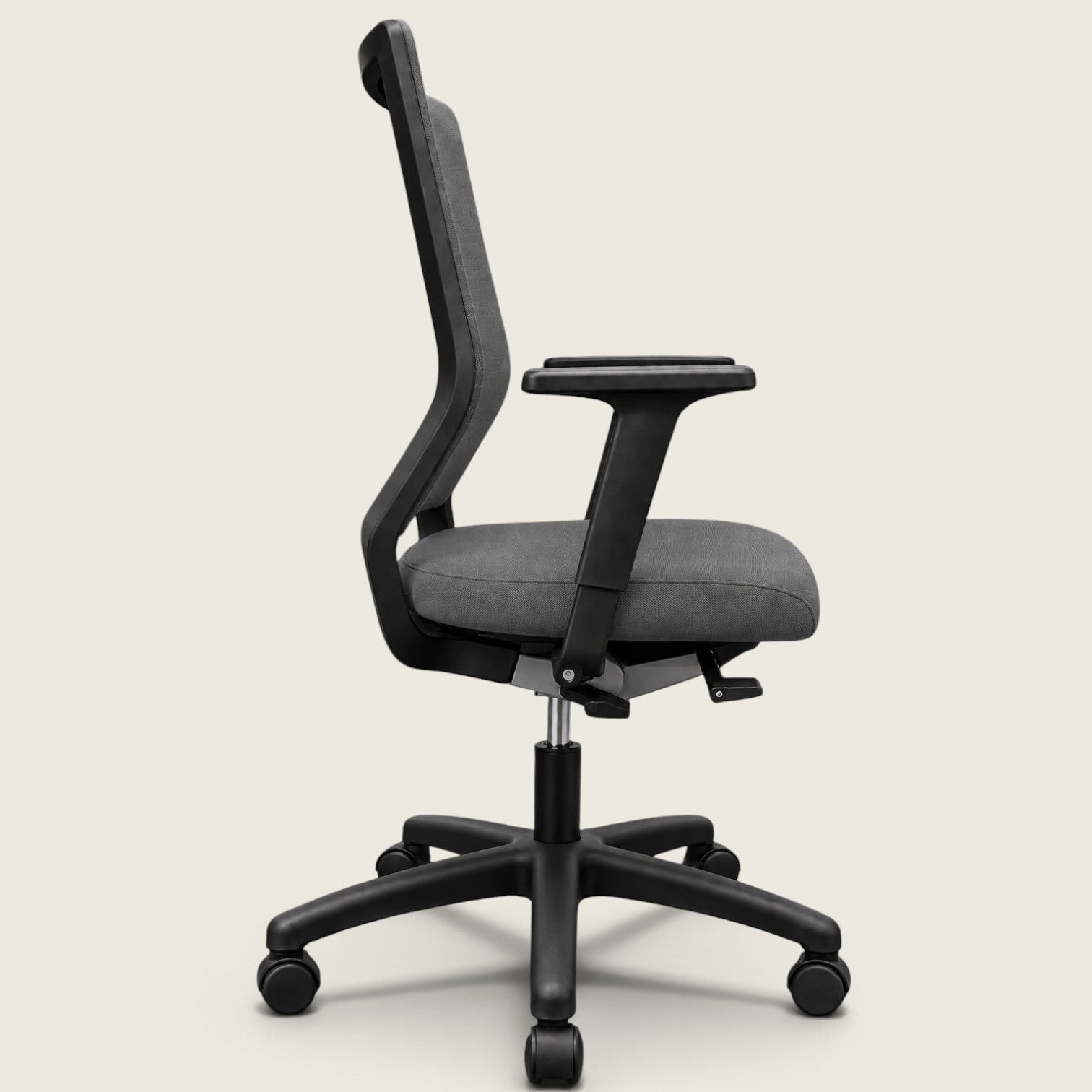 <tc>Sedus</tc>: <tc>Quarterback</tc> Chaise de bureau en tissu gris avec dossier en tissu gris - Remis à neuf