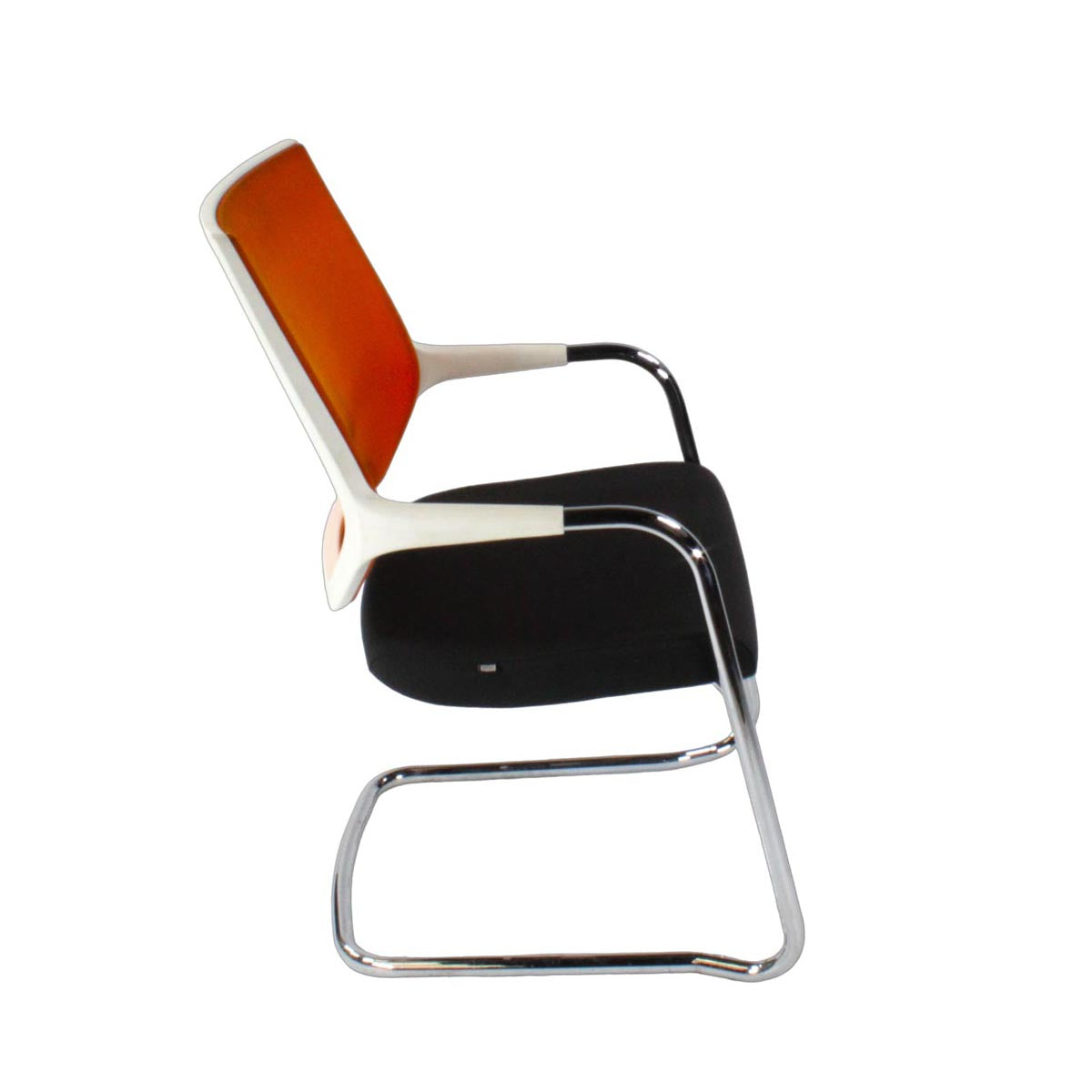 <tc>Sedus</tc>: <tc>Quarterback</tc> Chaise cantilever orange/noir/blanc - Reconditionnée