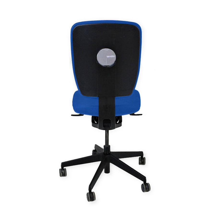 <tc>Senator</tc>: <tc>Dash</tc> Chaise de travail entièrement réglable en tissu bleu sans accoudoirs - Reconditionnée