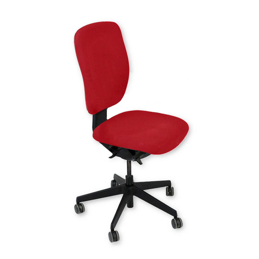 <tc>Senator</tc>: <tc>Dash</tc> Chaise de travail entièrement réglable en tissu rouge sans accoudoirs - Reconditionnée