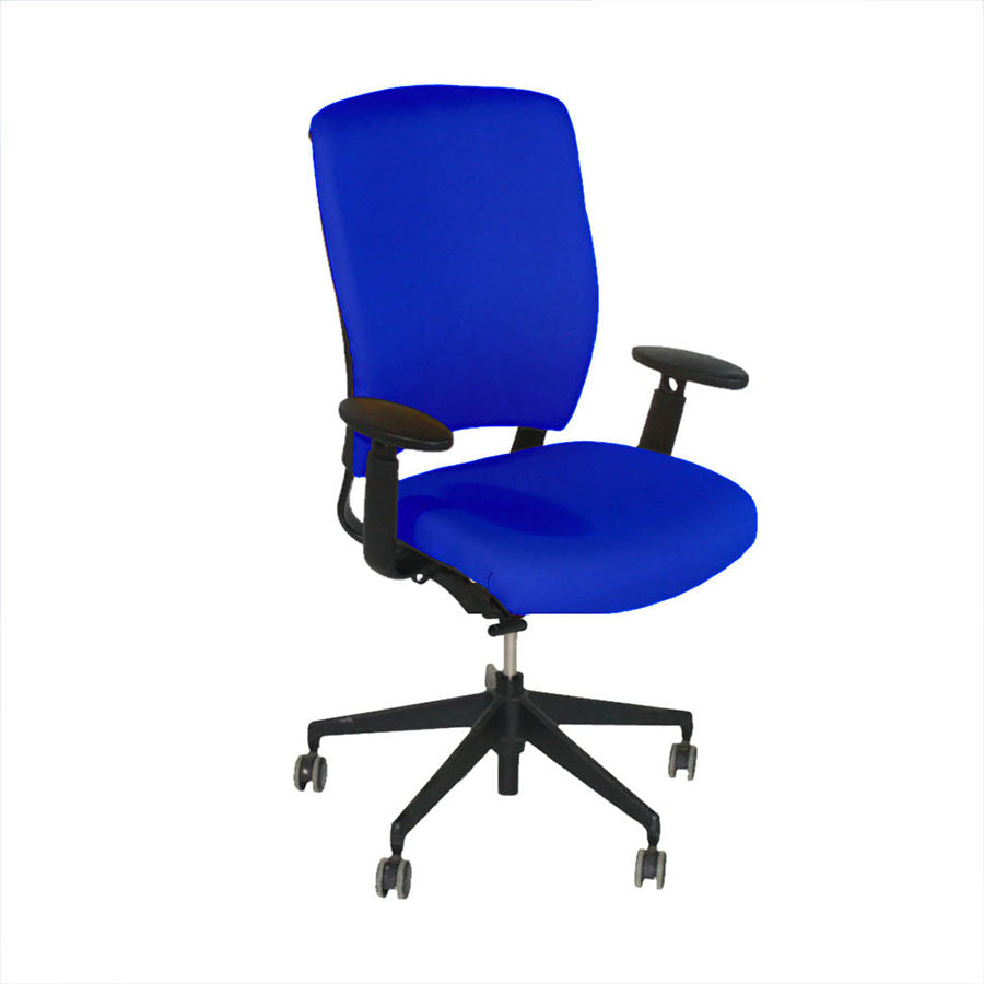 <tc>Senator</tc>: Chaise de bureau Enigma S21 avec cadre noir en tissu bleu - Reconditionnée