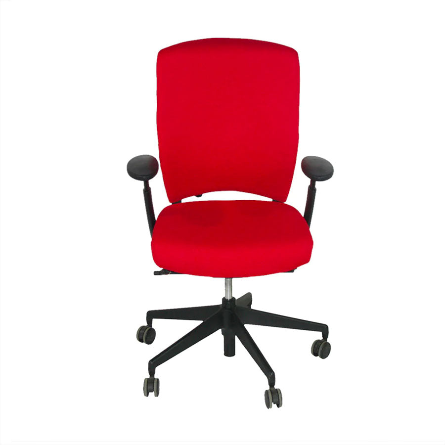 <tc>Senator</tc>: Chaise de bureau Enigma S21 avec cadre noir en tissu rouge - Reconditionnée