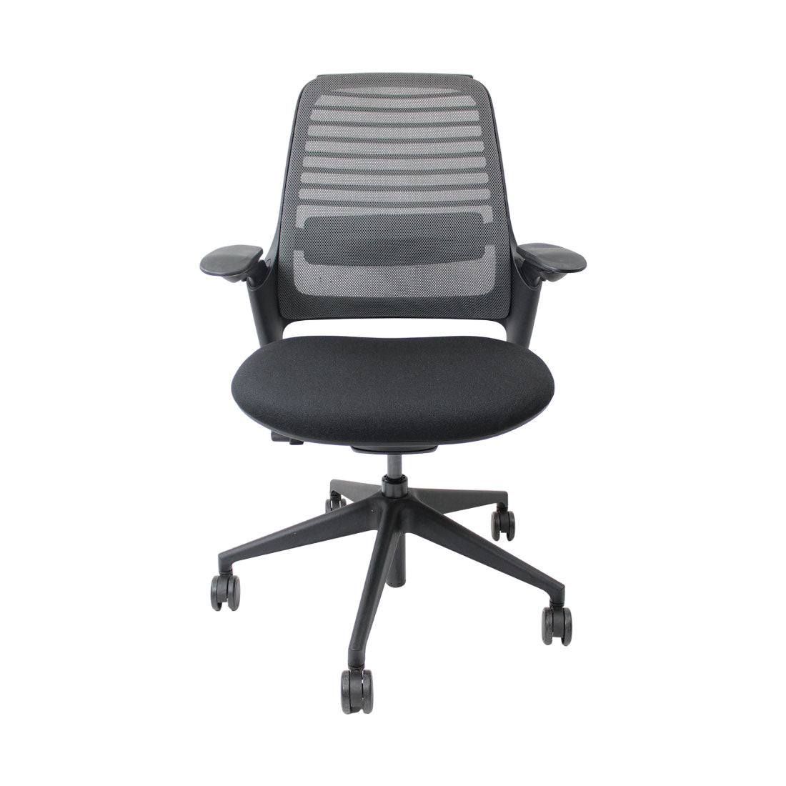 <tc>Steelcase</tc>: Chaise de bureau ergonomique Série 1 en tissu noir - Reconditionnée