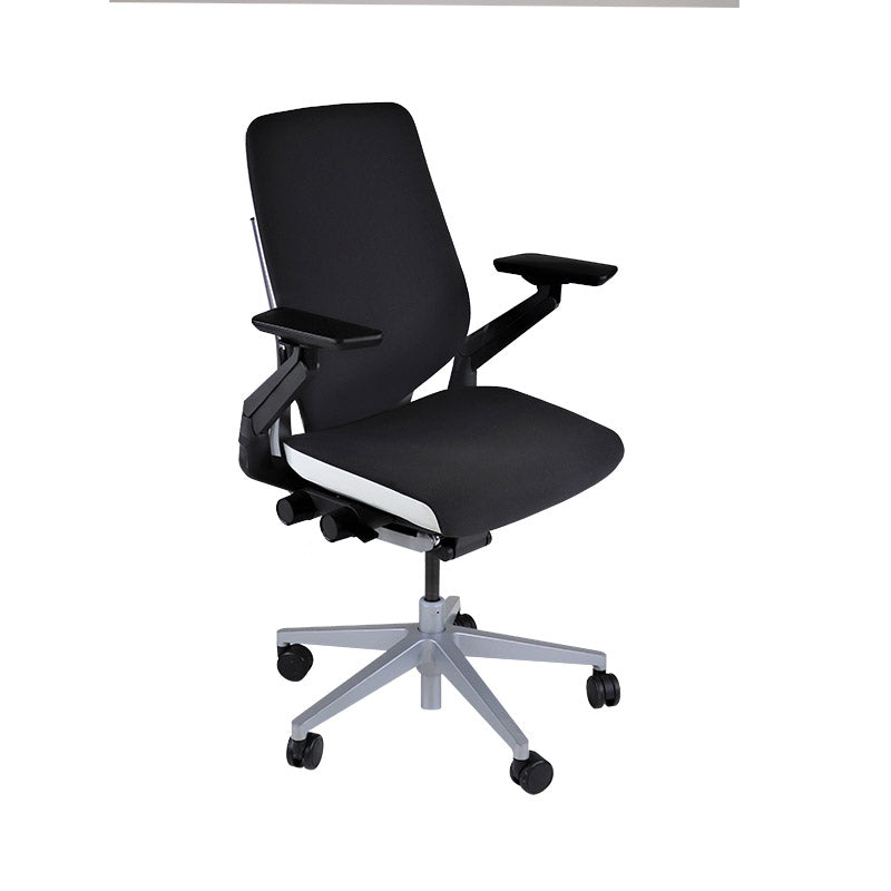 <tc>Steelcase</tc>: Chaise de bureau ergonomique Gesture - Tissu gris - Reconditionnée