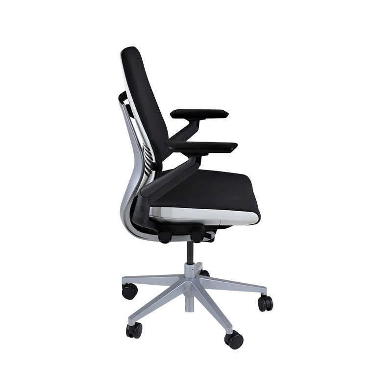 <tc>Steelcase</tc>: Chaise de bureau ergonomique Gesture - Tissu gris - Reconditionnée