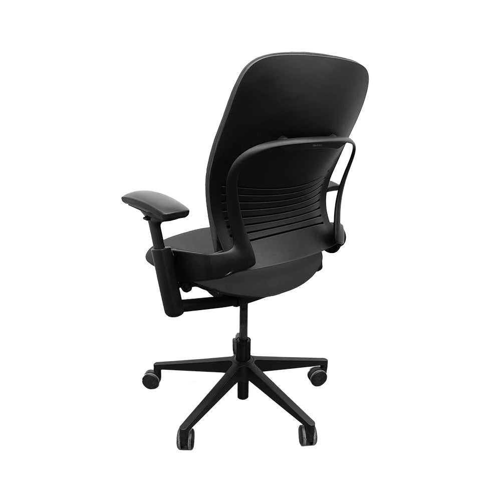 <tc>Steelcase</tc>: <tc>Leap V2</tc> Chaise de bureau à hauteur réglable avec accoudoirs uniquement - Tissu gris - Reconditionnée