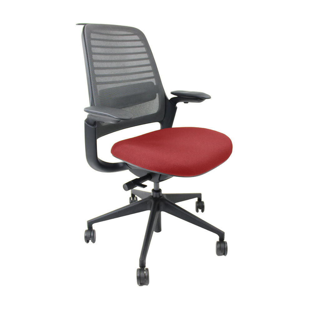 <tc>Steelcase</tc>: Chaise de bureau ergonomique Série 1 en tissu rouge - Reconditionnée
