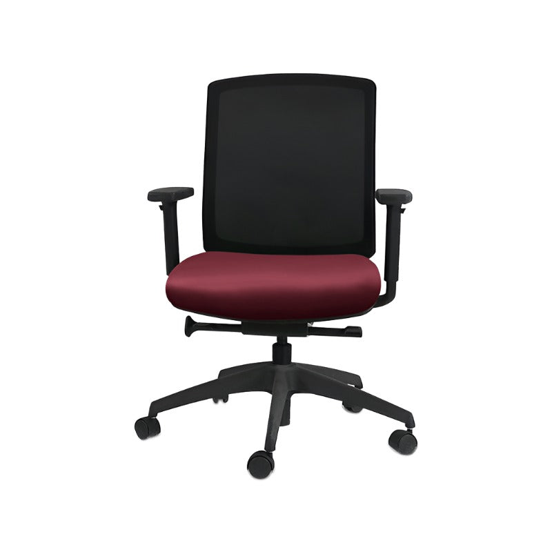 <tc>Steelcase</tc>: Chaise de travail Reply (cadre noir) - Reconditionnée