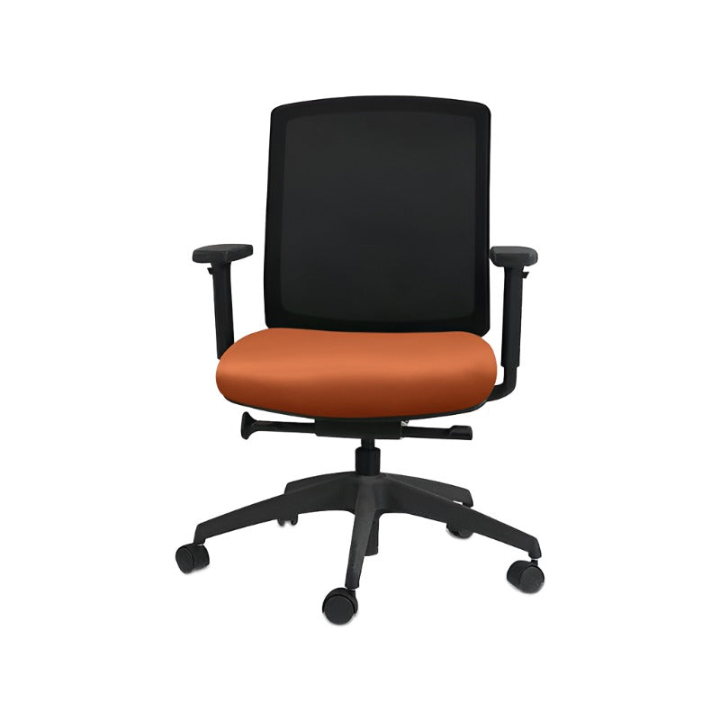 <tc>Steelcase</tc>: Chaise de travail Reply (cadre noir) - Reconditionnée