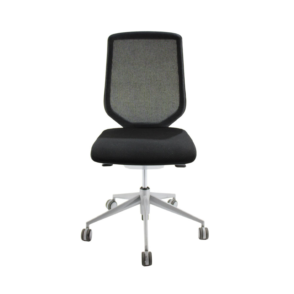 <tc>Actiu</tc>: Chaise de bureau ergonomique TNK sans accoudoirs, noire - Reconditionnée