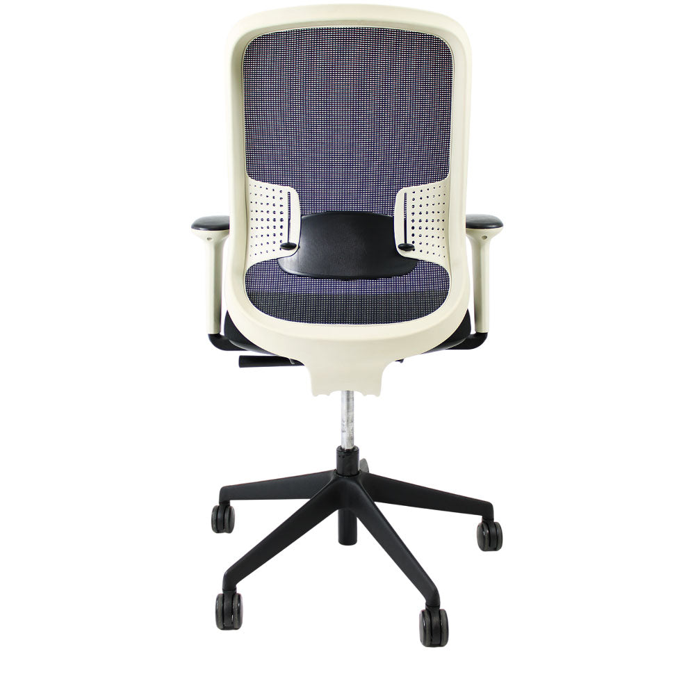 Orangebox: Do - Task Chair in Black Fabric/White Frame - Refurbished