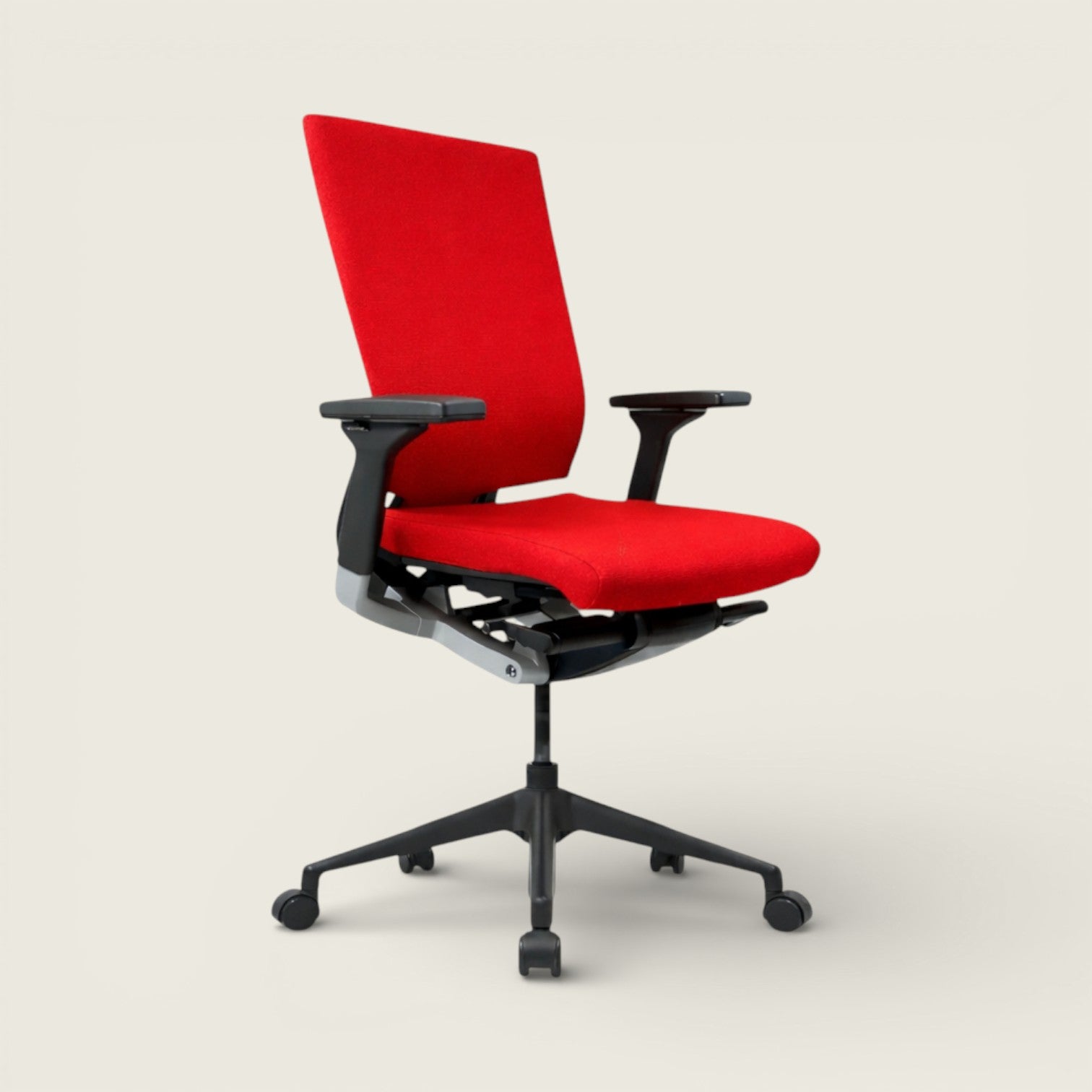 Techo: Sidiz T550 Red Task Chair - Refurbished